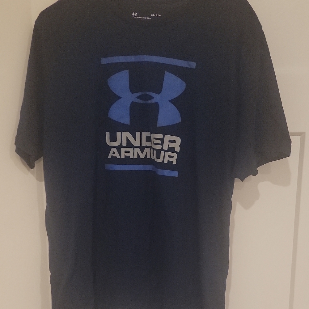 Under Armour Men's Navy and Blue Logo Tee
